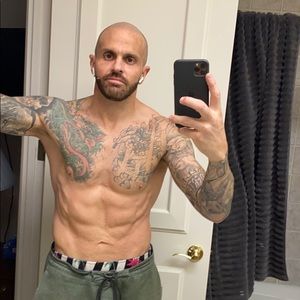 Meet your Posher, Eric